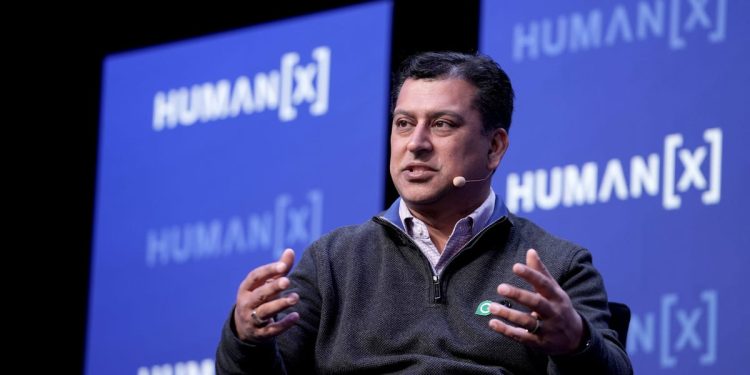 youtube’s-ex-cpo-says-he-had-to-‘ask-for-investment’-from-google-–-business-insider
