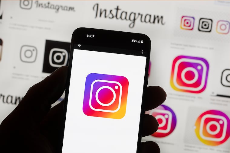 what’s-going-on-with-the-new-instagram-map-and-how-to-keep-it-turned-it-off