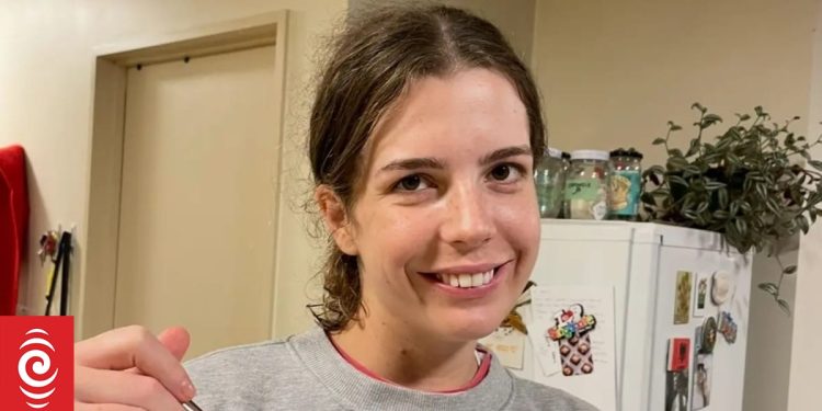 ‘cheap-and-realistic’:-how-alice-taylor-became-an-instagram-cooking-star-|-rnz