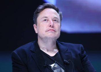 elon-musk-reaches-a-tentative-settlement-with-former-twitter-employees-|-kqed