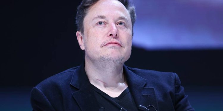 elon-musk-reaches-a-tentative-settlement-with-former-twitter-employees-|-kqed