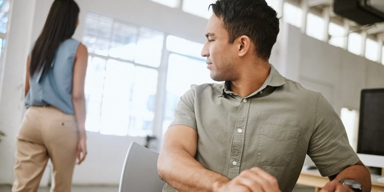 male-executives-sacked-for-rating-female-employees’-looks-out-of-ten-in-whatsapp-group