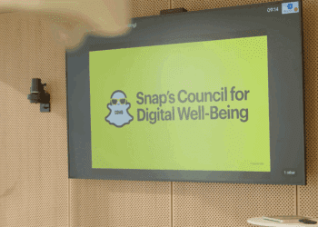 snapchat-creates-“australian-teen-council-for-digital-well-being”-–-too-little-too-late?-–-eftm