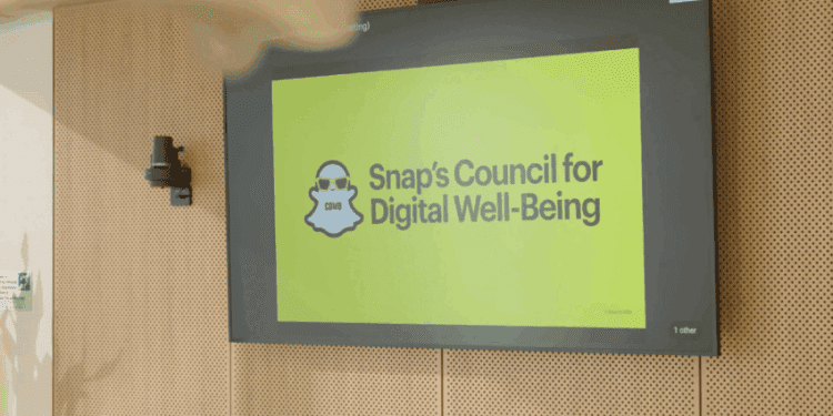 snapchat-creates-“australian-teen-council-for-digital-well-being”-–-too-little-too-late?-–-eftm