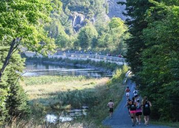 2025-marquette-marathon-comes-to-a-close-–-northern-michigan-university-athletics