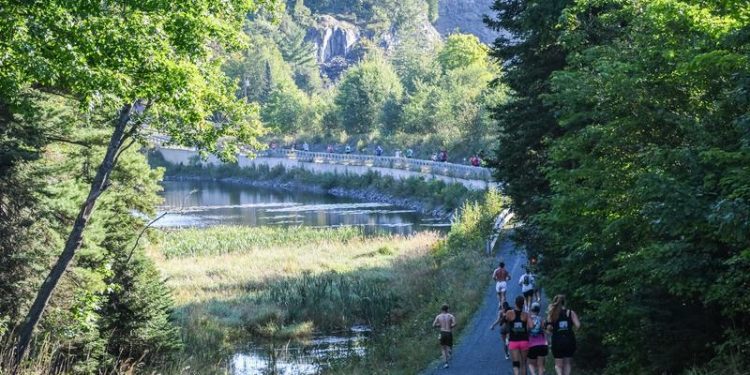 2025-marquette-marathon-comes-to-a-close-–-northern-michigan-university-athletics