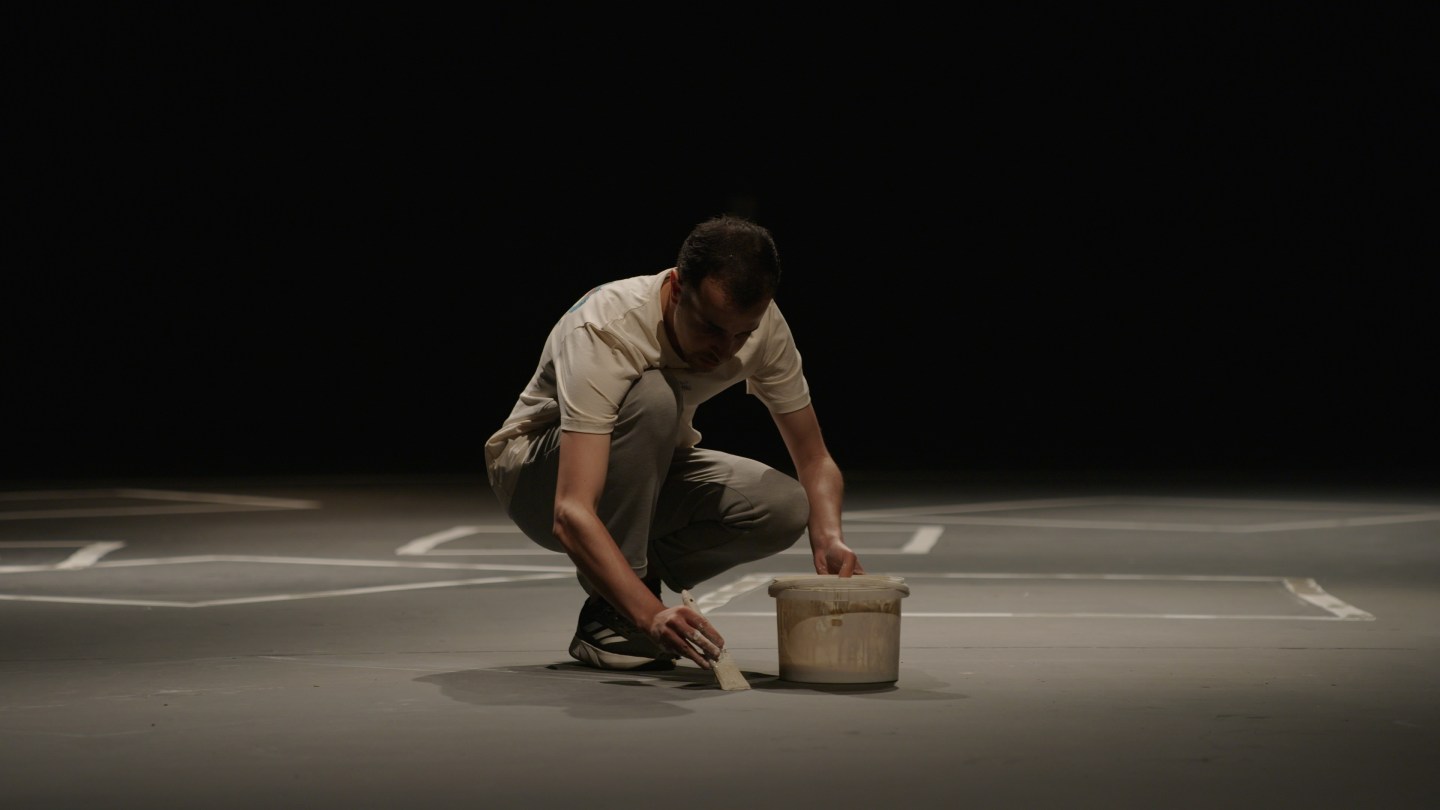 nicolas-wadimoff’s-‘who-is-still-alive’-brings-palestinian-voices-to-venice
