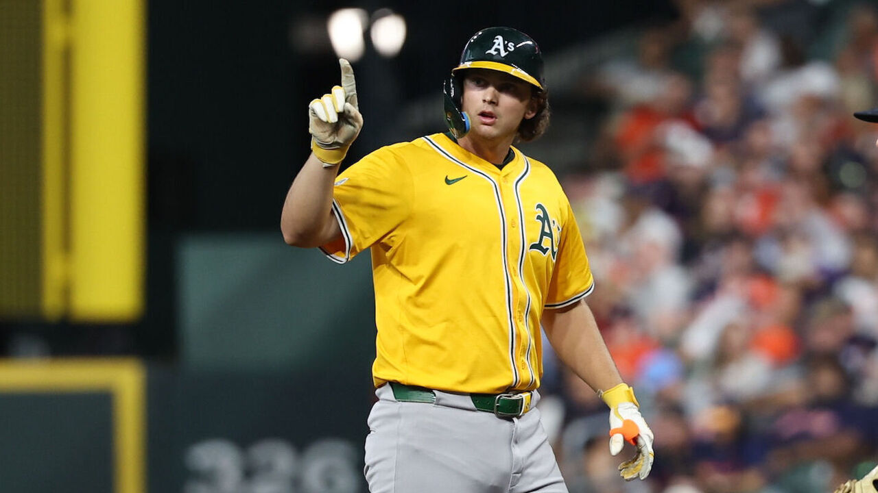 athletics’-kurtz-day-to-day-with-oblique-soreness-|-thescore.com