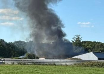 crews-are-currently-battling-a-large-barn-fire-in-st.-joseph-county-–-wndu