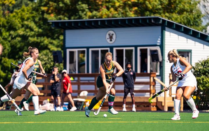 field-hockey-drops-competitive-match-to-no.-16-rutgers-–-university-of-vermont-athletics