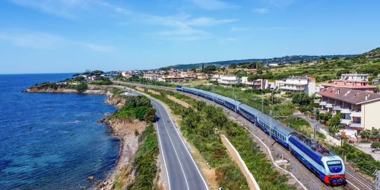 riviera-express:-summer-sells-out-for-the-rome-marseille-night-train-operated-by-fs-treni-…