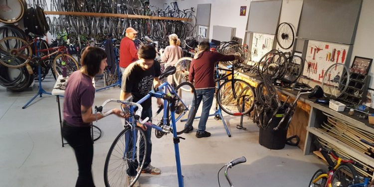 newark-bike-project-promotes-sustainable,-affordable-transportation-alternative