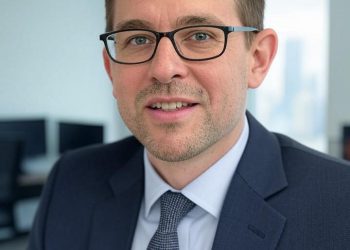 linkedin-2025:-short-authentic-videos-boost-professional-engagement-–-webpronews