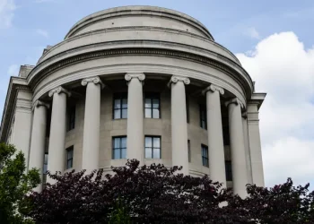 ftc-launches-investigation-into-potential-harms-of-ai-chatbots-|-social-media-today