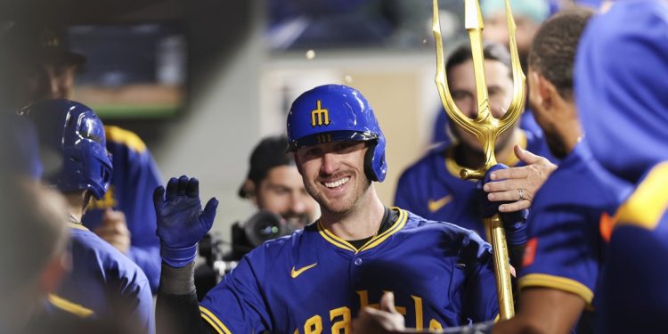 ending-mariners’-20-year-title-drought-may-take-mustaches,-‘etsy-witches’-|-king5.com