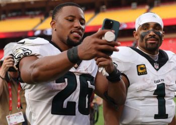 eagles’-petty-posts-aimed-at-chiefs-top-nfl-week-2-trolls-–-espn