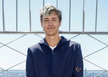 streamer-ninja-opens-up-on-cancer-battles:-‘i’m-playing-defence-the-rest-of-my-life’-–-indy100