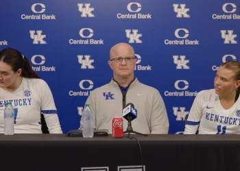 vb-–-houston-presser-with-coach-skinner,-eva-hudson,-and-molly-berezowitz-–-vimeo