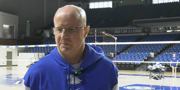 vb:-coach-skinner-pre-louisville-–-vimeo