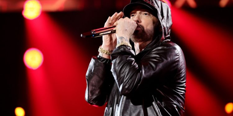 eminem-licensing-lawsuit-slammed:-instagram-&-facebook-call-$110m-damages-claim-‘fanciful’