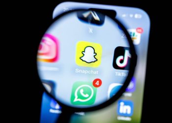 ny-teen-accused-in-“sextortion”-scheme-|-77-wabc
