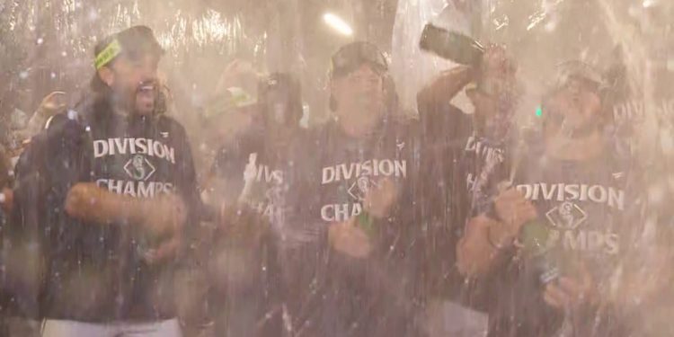 mariners-celebrate-winning-al-west-title-|-king5.com