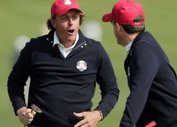 phil-mickelson-is-an-unwanted-outsider-in-what-could-have-been-his-ryder-cup-at-bethpage