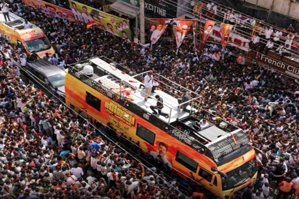 at-least-38-killed-in-stampede-at-actor-vijay’s-rally-in-tamil-nadu-–-news-riveting
