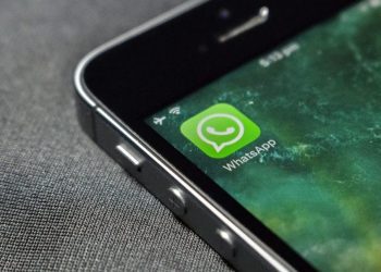 whatsapp-rolls-out-new-feature,-explore-from-motion-photos-to-ai-video-call-backdrops