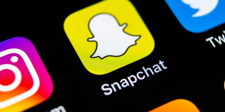 man-arrested-after-authorities-discover-illegal-snapchat-scheme-targeted-at-minors-–-yahoo