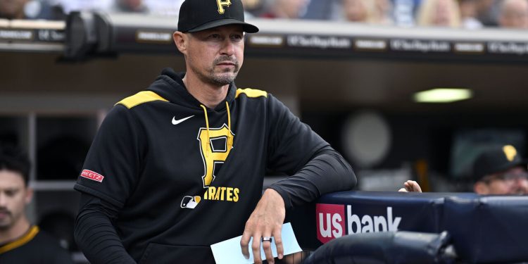 pirates-extend-manager-don-kelly-|-thescore.com