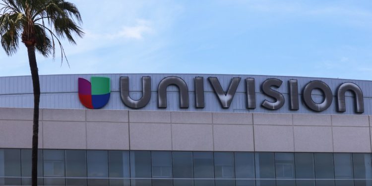 univision-goes-dark-on-youtube-tv-–-variety