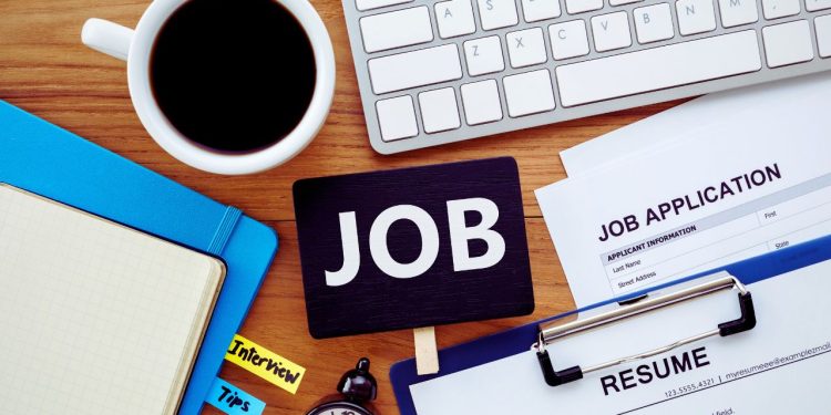 linkedin’s-practical-tips-for-smarter-job-hunting-in-the-age-of-ai-–-people-matters