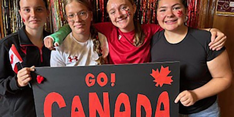 fans-pack-rugby-clubhouse-to-watch-canada-battle-england-–-the-peterborough-examiner