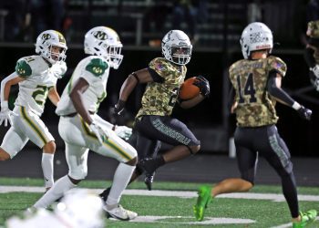 high-school-football-live:-scores,-highlights-from-week-7-action-in-ne-ohio-2025