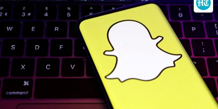 snapchat-will-no-longer-provide-free-memories-storage:-new-subscription-plan-starts-at…