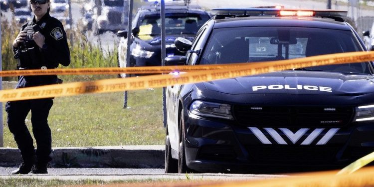 undercover-officer-on-scene-as-laval-crime-figure-gunned-down-at-starbucks:-reports
