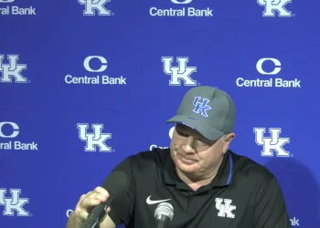fb:-coach-stoops-post-georgia-press-conference-–-vimeo