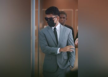 youth-fined-$3500-for-posting-bomb-threat-‘joke’-on-instagram-from-plane-at-changi