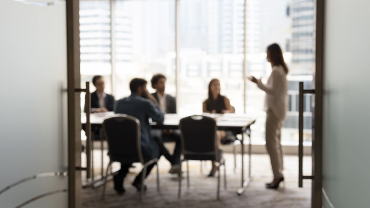 linkedin-study-finds-sharp-rise-in-gender-equity-at-uk-firms-–-personnel-today