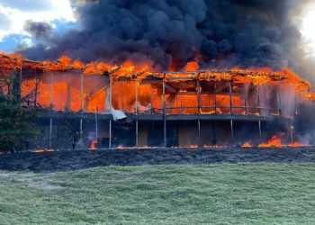 huge-fire-engulfs-historic-louisiana-golf-club-–-inkl