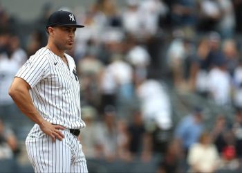 inside-the-yankees-meeting-where-giancarlo-stanton-gave-them-‘kick-in-the-ass’