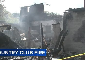 large-fire-destroys-clubhouse-at-frog-rock-golf-and-country-club-in-nj-–-nj.com