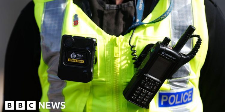 officers’-social-media-messages-reported-to-police-scotland-–-bbc-news