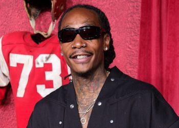 wiz-khalifa-reveals-why-he-won’t-cut-his-hair-off:-‘y’all-can’t-do-this’-–-complex