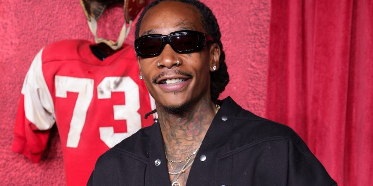 wiz-khalifa-reveals-why-he-won’t-cut-his-hair-off:-‘y’all-can’t-do-this’-–-complex