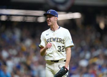 midseason-additions-of-misiorowski-and-vaughn-have-played-big-role-in-getting-brewers-to-nlcs