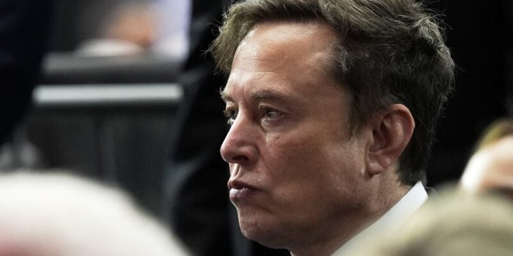 musk-blasts-investors’-late-bid-to-dq-spiro-in-twitter-case-–-law360-pulse