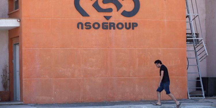 us-court-bars-israeli-spyware-firm-from-targeting-whatsapp-users-–-al-jazeera