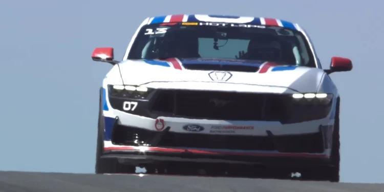 cota-day01-car13-lap-5-chris-medland-–-vimeo